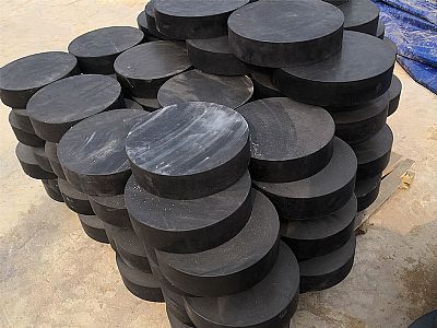 濮阳县板式橡胶支座由若干层橡胶片与薄钢板经加压硫化